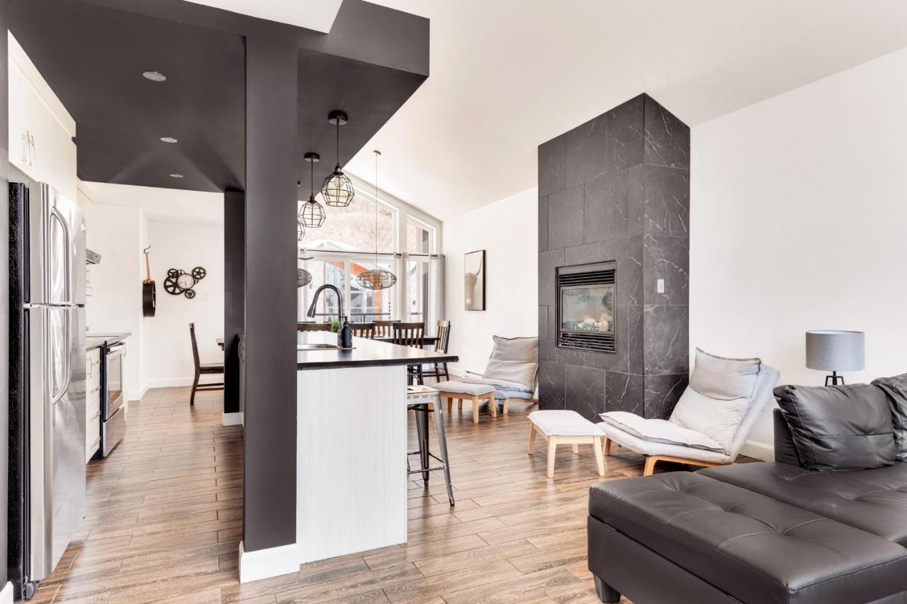 25- A Louer A Chalet Stoneham